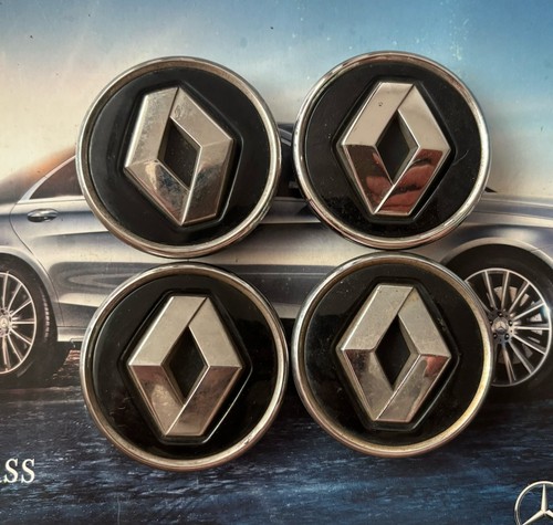 Four genuine renault - four, centre